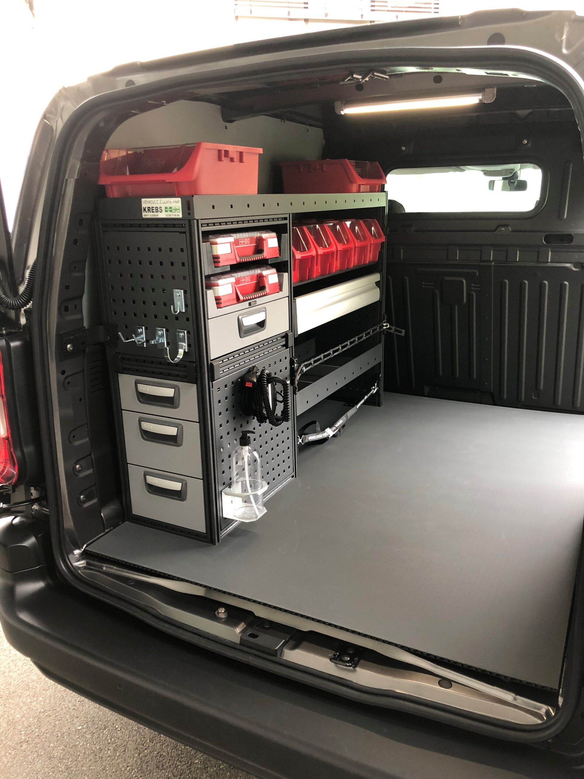 Aménagement Métal Peugeot Partner