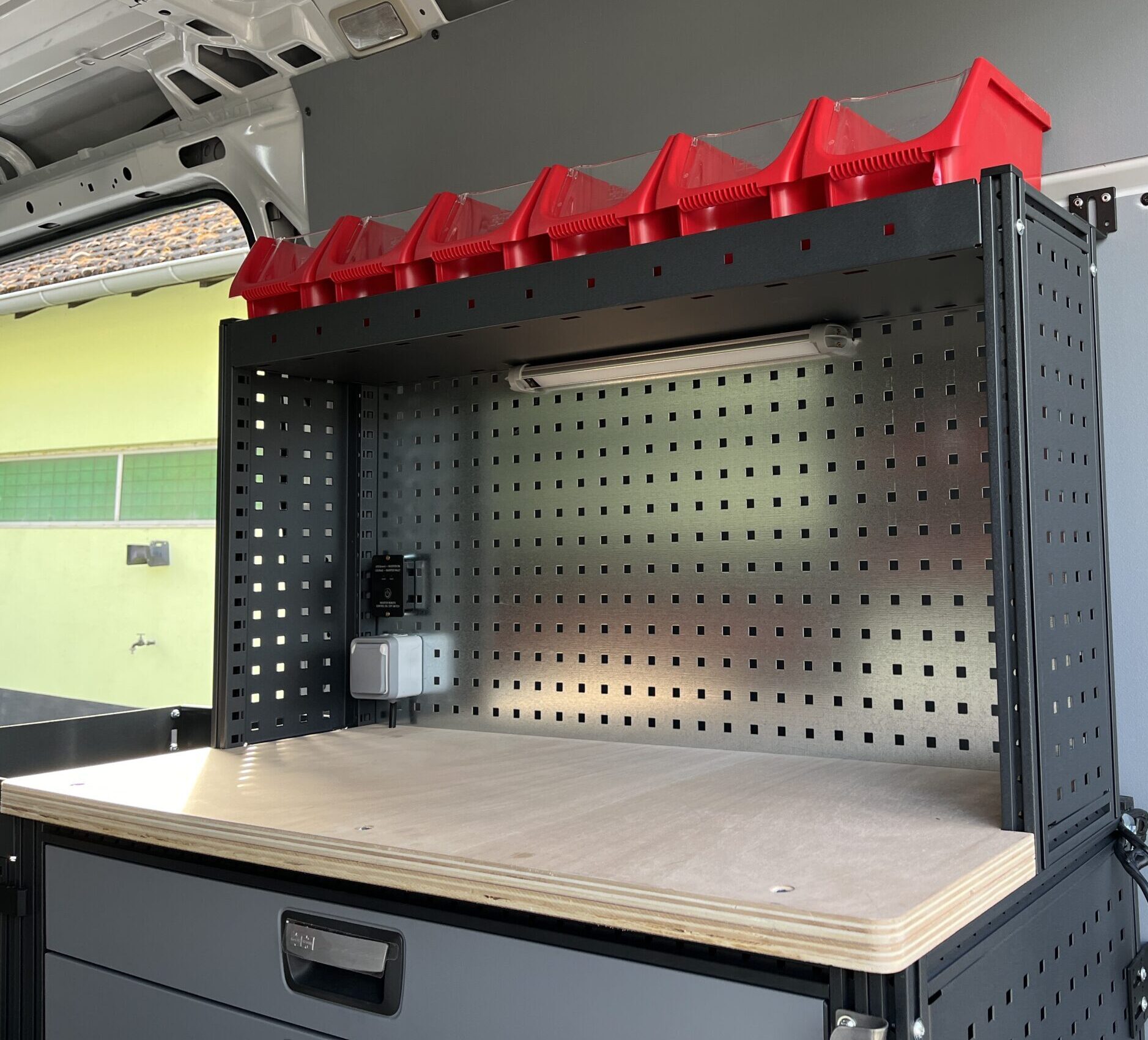 Coffret d'énergie embarquée KREBS